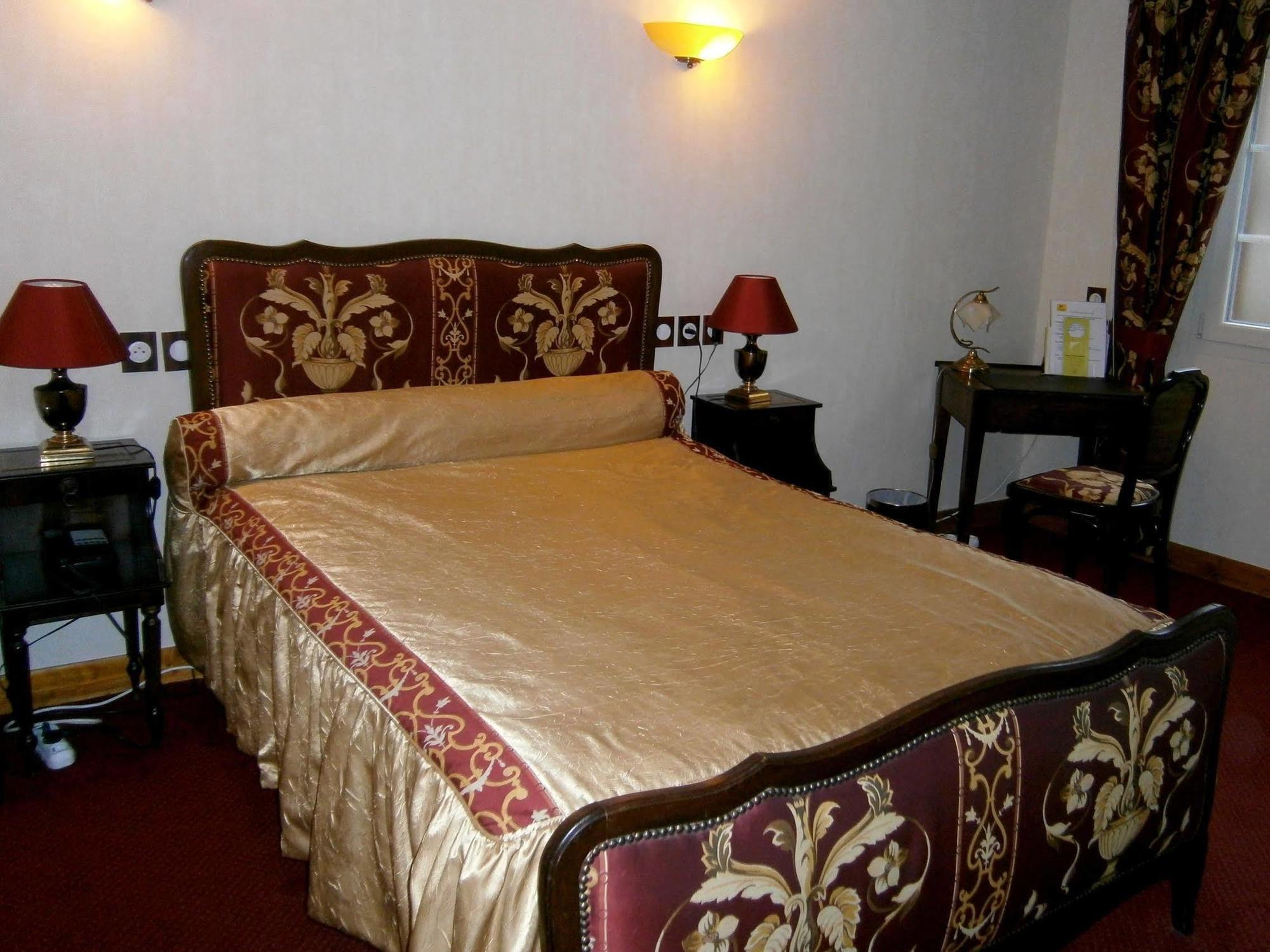 Hostellerie Du Grand Sully Экстерьер фото