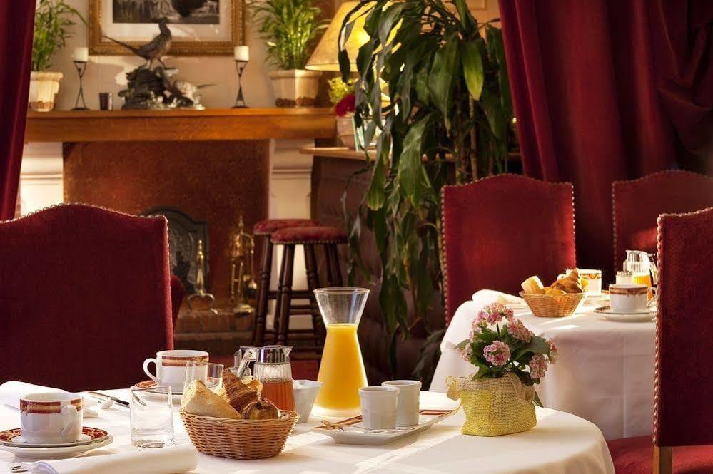 Hostellerie Du Grand Sully Экстерьер фото