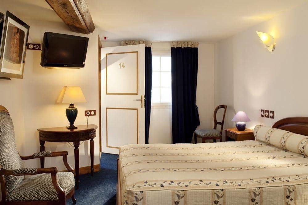 Hostellerie Du Grand Sully Экстерьер фото